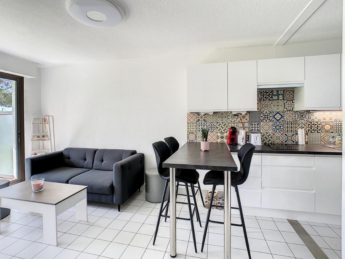 Le Phare Apartment Royan Exterior photo